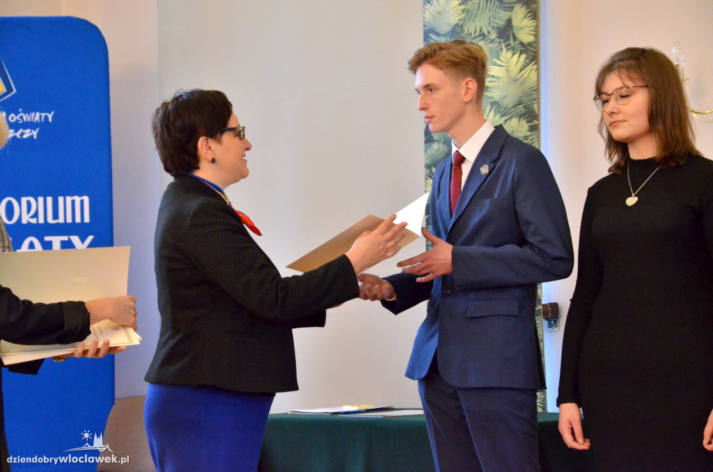 Wręczenie stypendiów Premiera oraz MEN w LZK