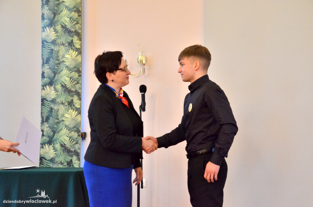Wręczenie stypendiów Premiera oraz MEN w LZK