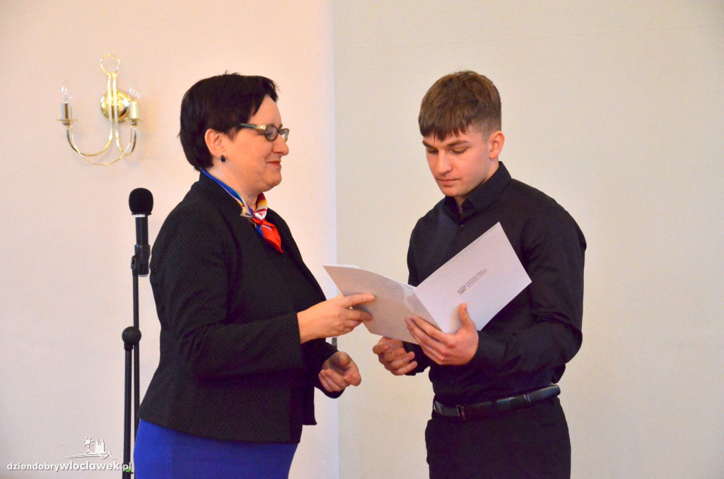 Wręczenie stypendiów Premiera oraz MEN w LZK