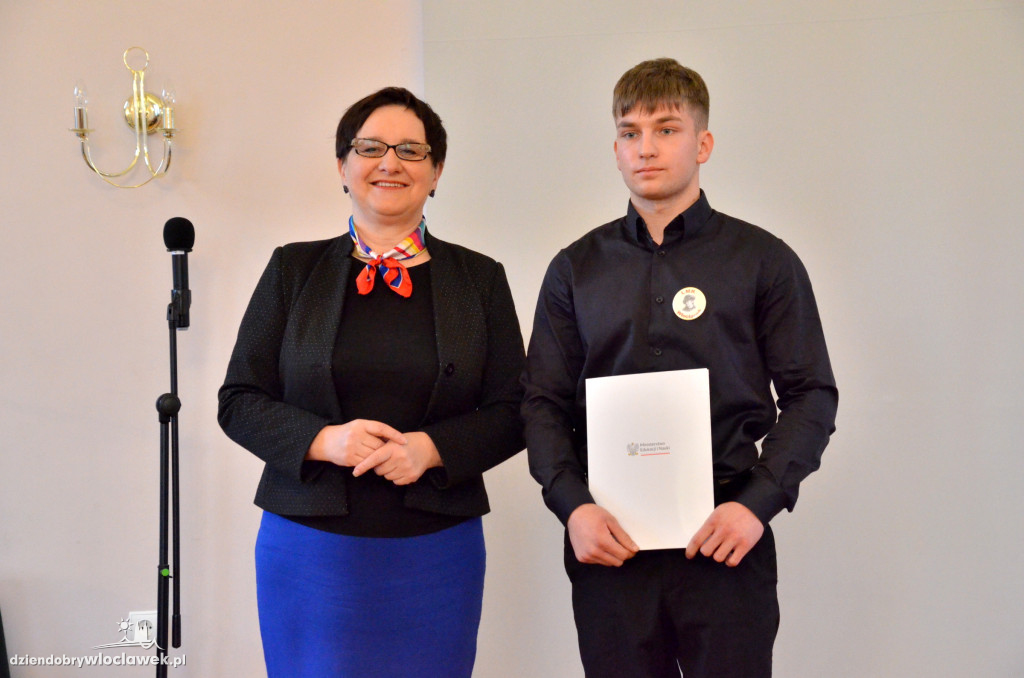Wręczenie stypendiów Premiera oraz MEN w LZK