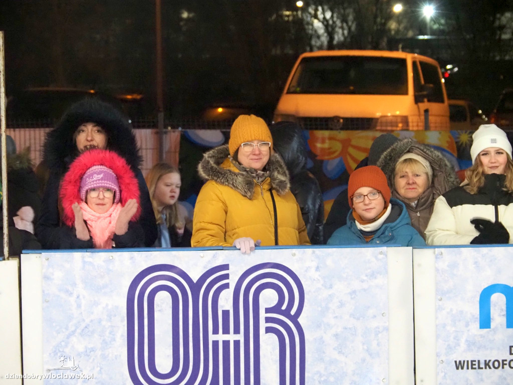 Otwarcie lodowiska OSiR na Słodowie