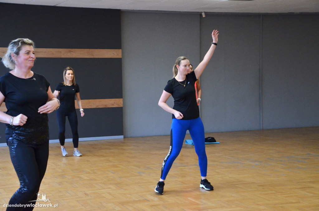 Mikołajkowy Maraton Fit Dance