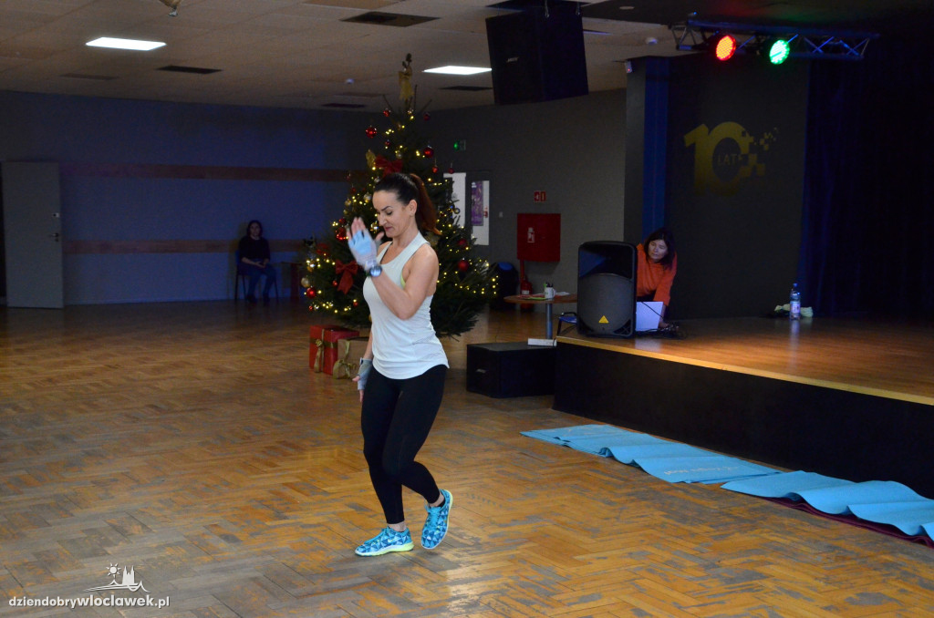 Mikołajkowy Maraton Fit Dance