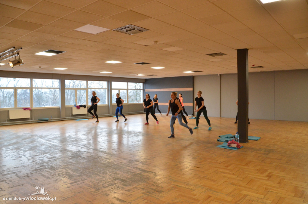 Mikołajkowy Maraton Fit Dance