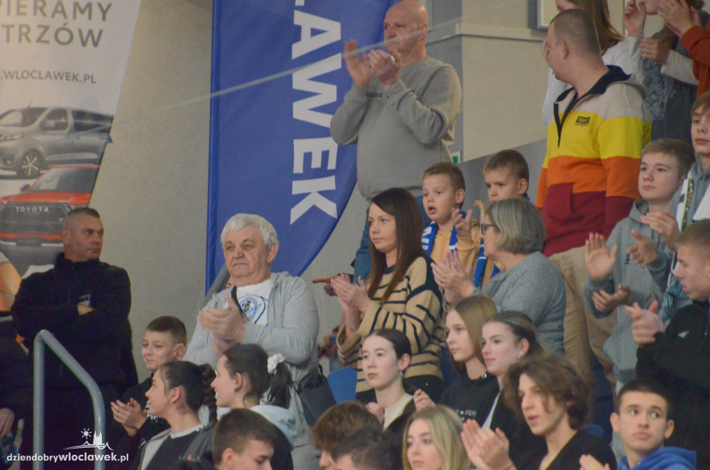 Kibice na meczu Anwil vs Spójnia