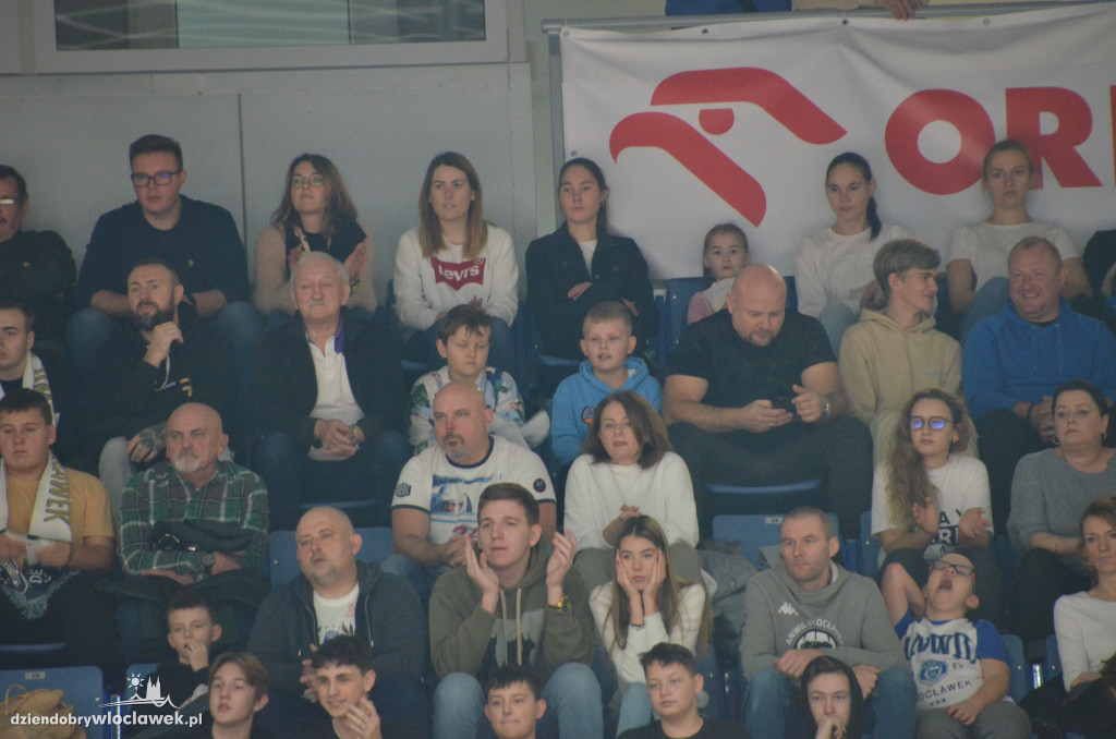 Kibice na meczu Anwil vs Spójnia