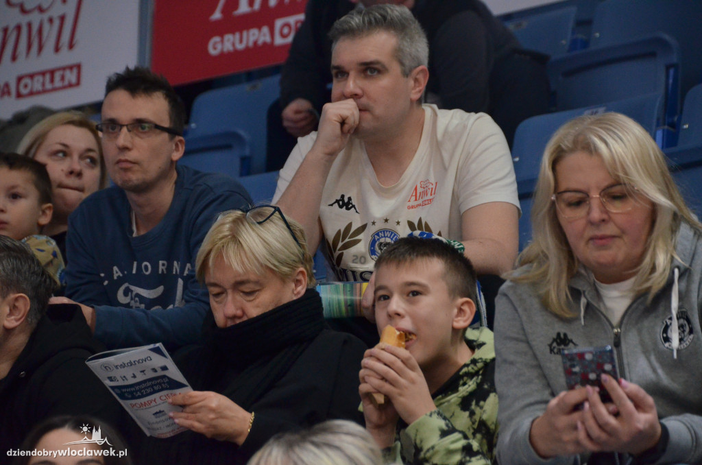 Kibice na meczu Anwil vs. Stal
