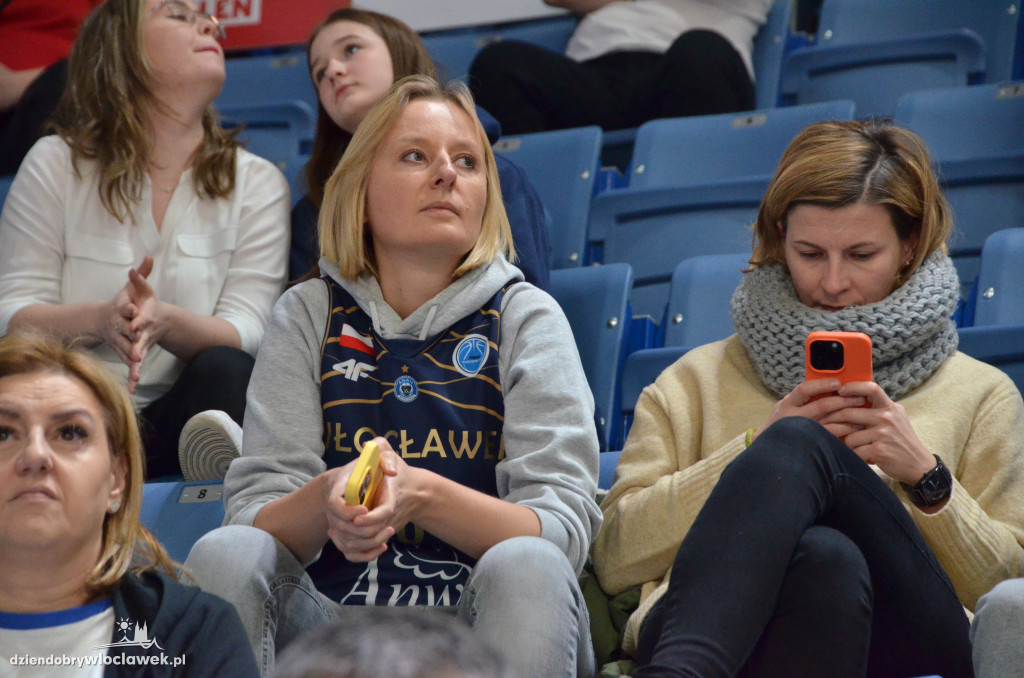 Kibice na meczu Anwil - Legia Warszawa