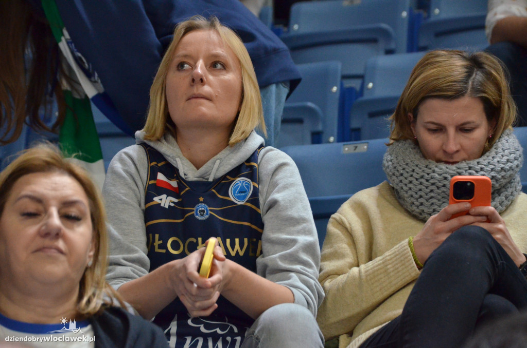 Kibice na meczu Anwil - Legia Warszawa