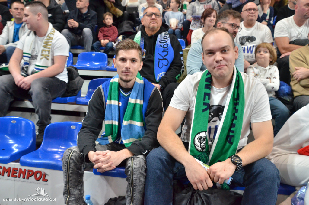 Kibice na meczu Anwil - Legia Warszawa