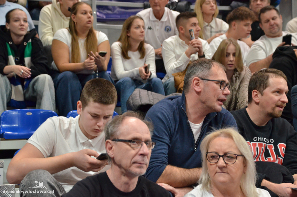 Kibice na meczu Anwil - Legia Warszawa