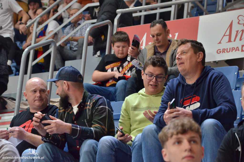 Kibice na meczu Anwil - Legia Warszawa