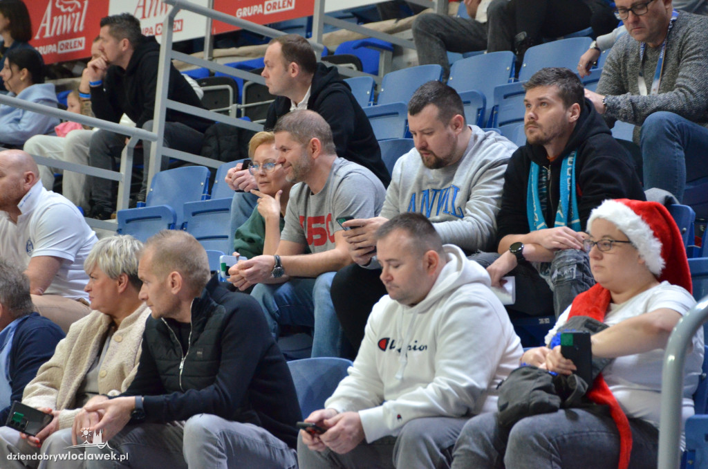 Kibice na meczu Anwil - Legia Warszawa