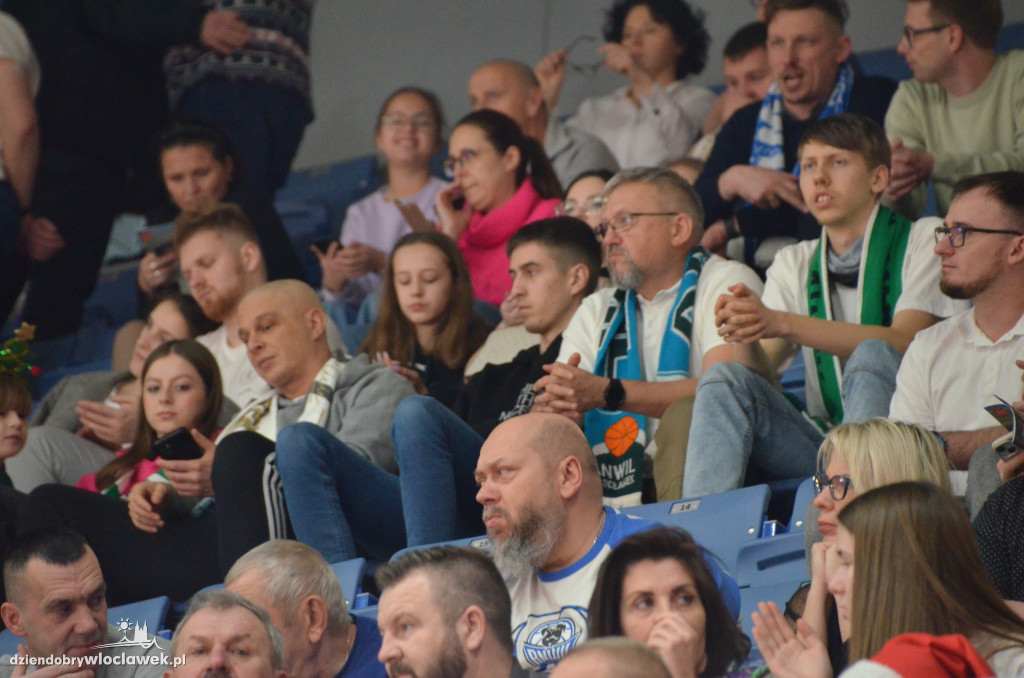 Kibice na meczu Anwil - Legia Warszawa