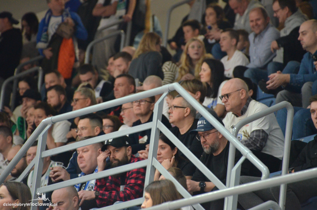 Kibice na meczu Anwil - Legia Warszawa
