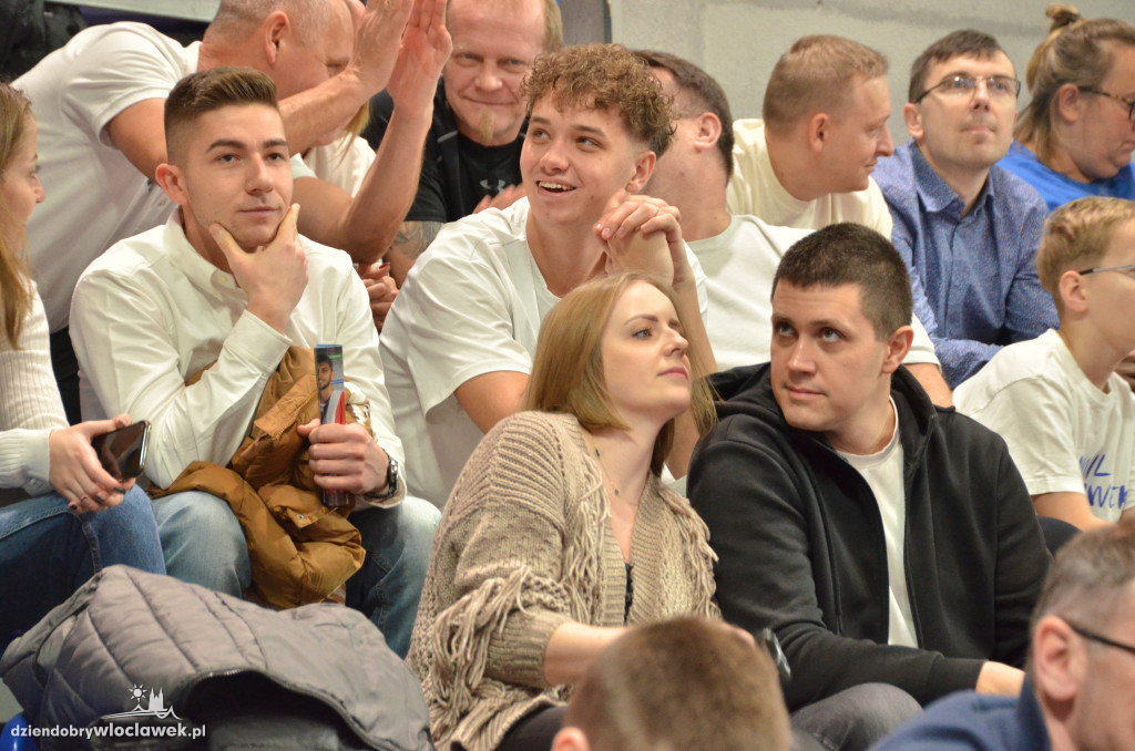 Kibice na meczu Anwil - Legia Warszawa
