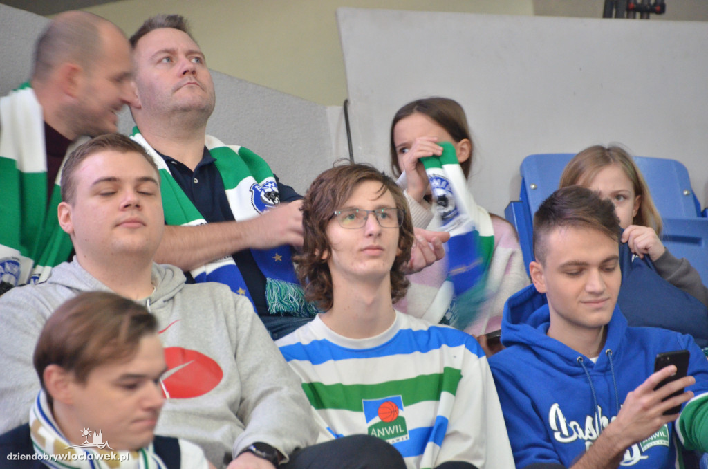 Kibice na meczu Anwil - Legia Warszawa