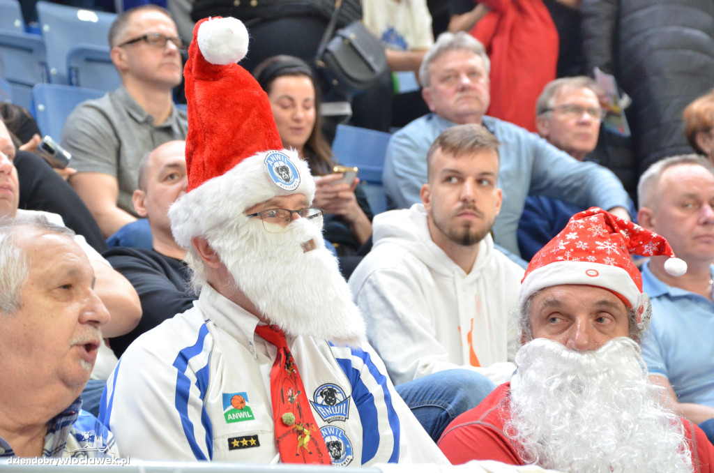 Kibice na meczu Anwil - Legia Warszawa