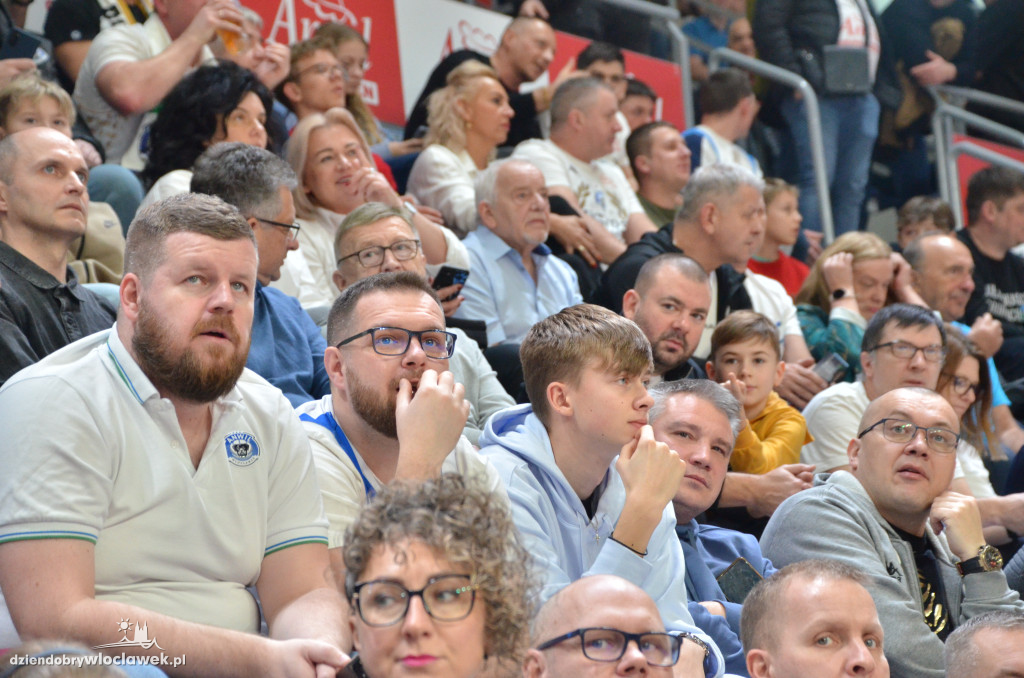 Kibice na meczu Anwil - Legia Warszawa