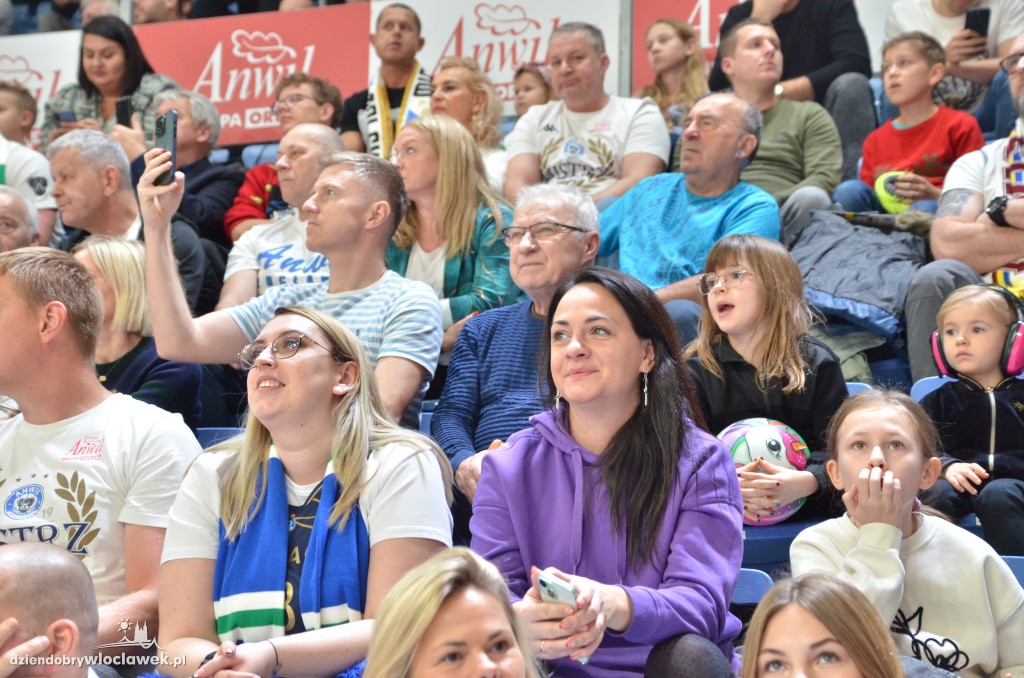 Kibice na meczu Anwil - Legia Warszawa