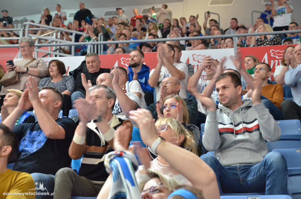Kibice na meczu Anwil - Legia Warszawa