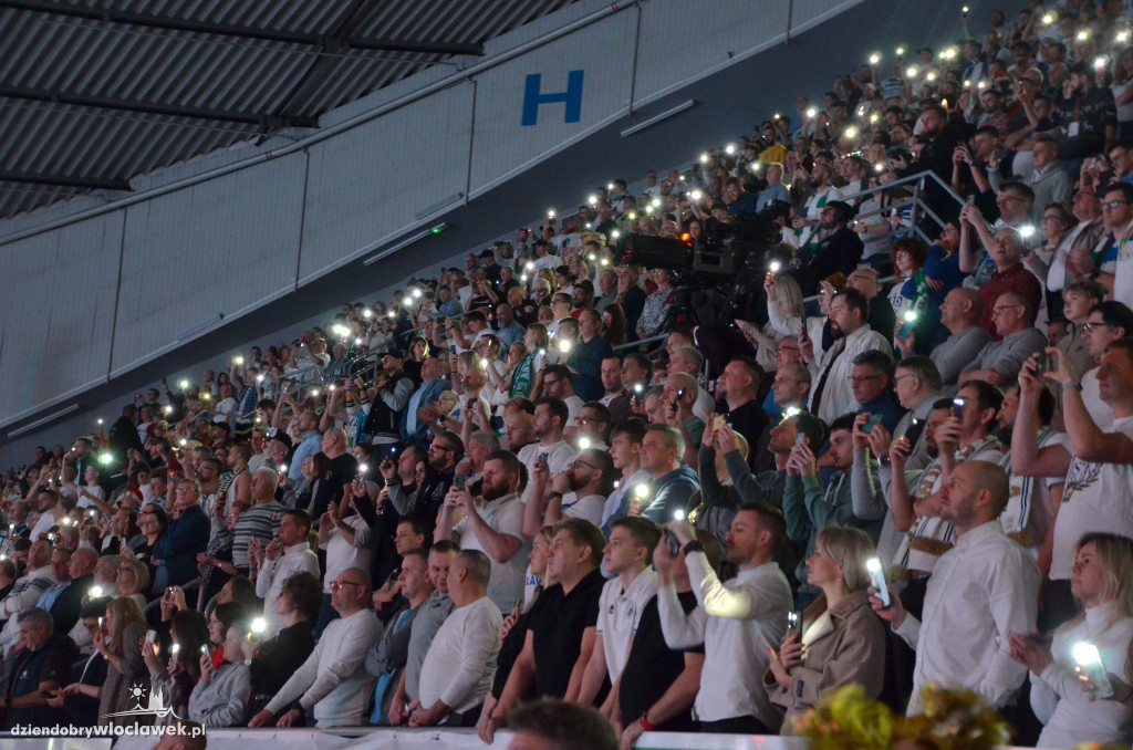 Kibice na meczu Anwil - Legia Warszawa