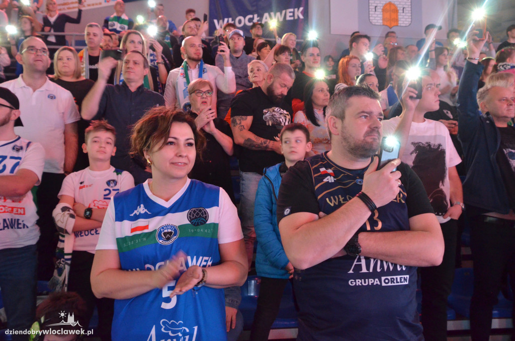 Kibice na meczu Anwil - Legia Warszawa