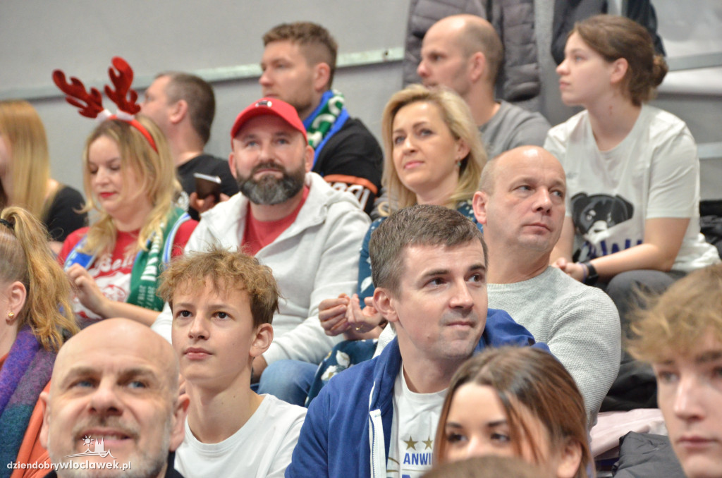 Kibice na meczu Anwil - Legia Warszawa
