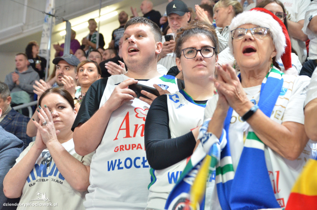 Kibice na meczu Anwil - Legia Warszawa