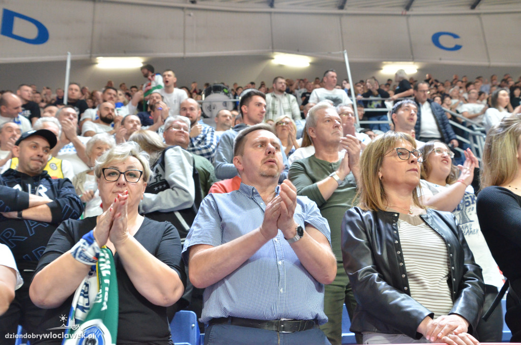 Kibice na meczu Anwil - Legia Warszawa