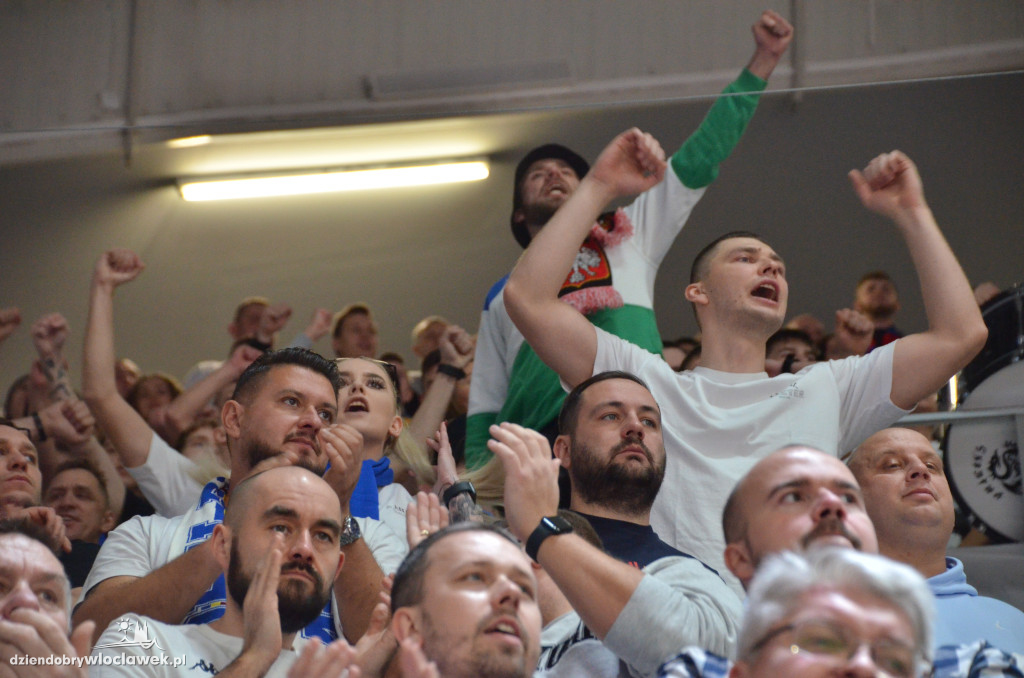 Kibice na meczu Anwil - Legia Warszawa