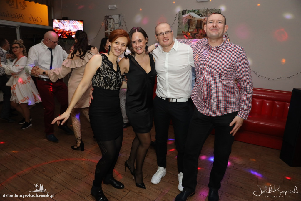 Sylwester: Kącik Biesiadny