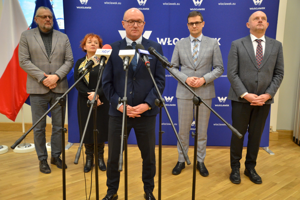 Wojewoda i marszałek we włocławskim  ratuszu