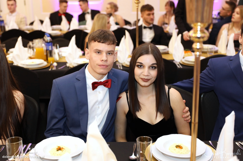 Studniówka Zespołu Szkół Akademickich