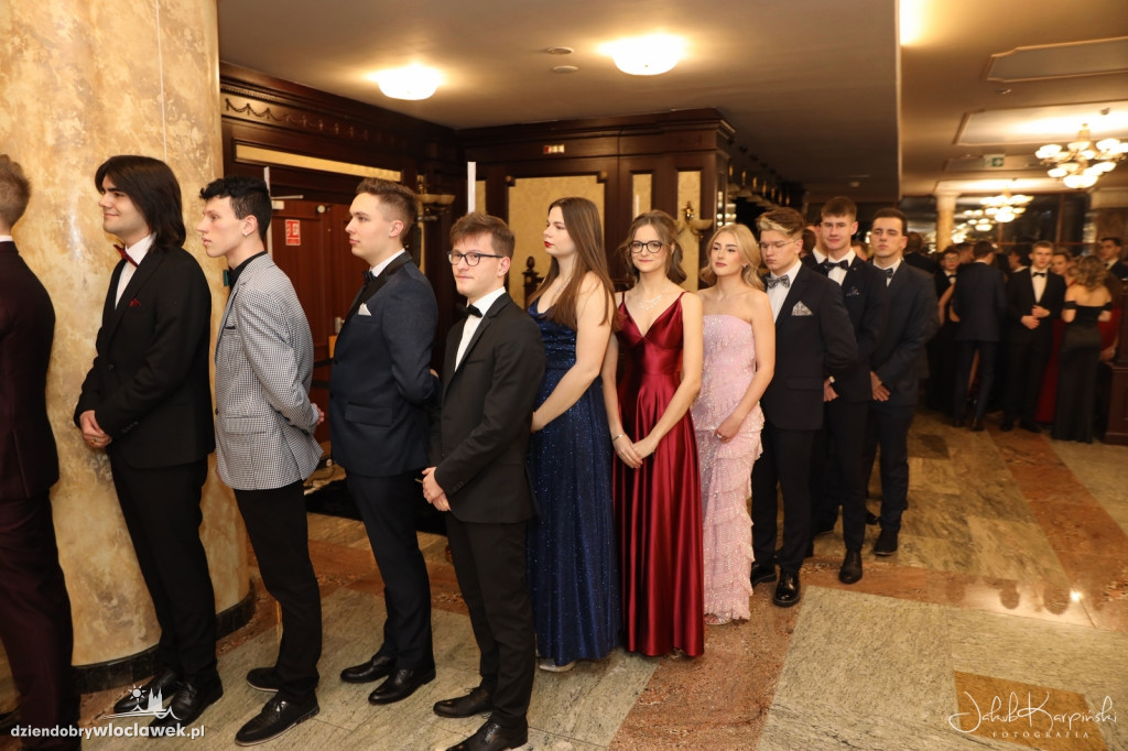Studniówka Liceum Ziemi Kujawskiej