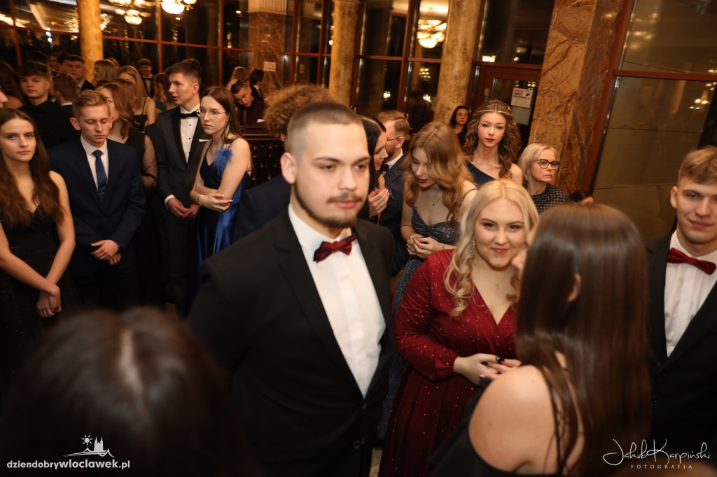 Studniówka Liceum Ziemi Kujawskiej