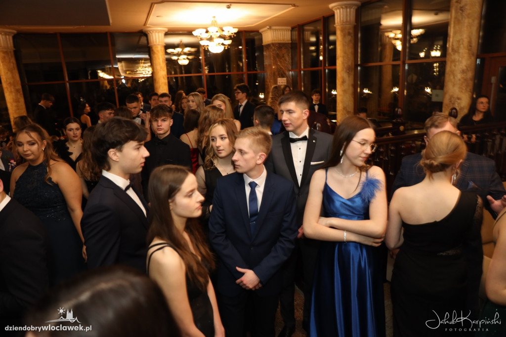 Studniówka Liceum Ziemi Kujawskiej