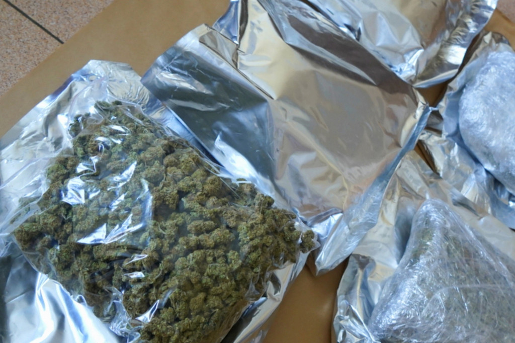 6kg marihuany na A1