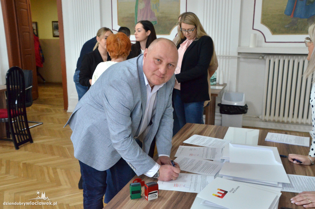 Vouchery dla klubów sportowych w powiecie