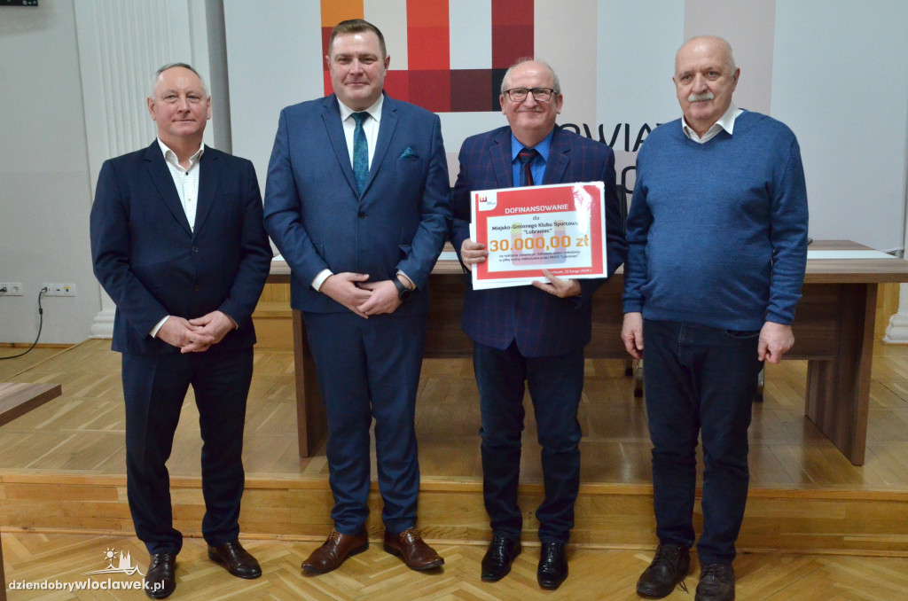 Vouchery dla klubów sportowych w powiecie