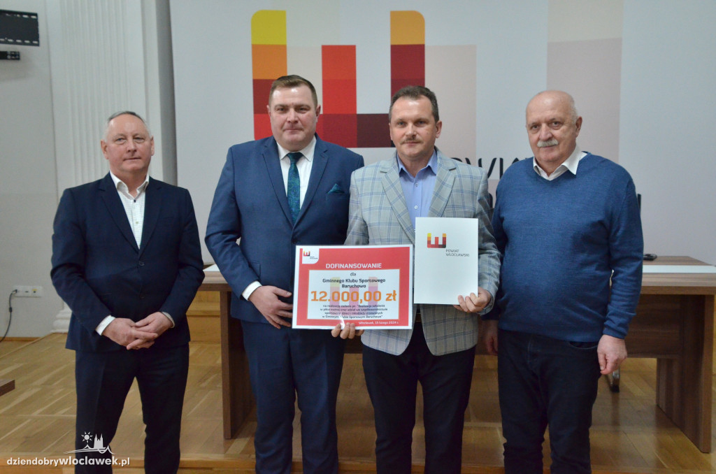 Vouchery dla klubów sportowych w powiecie