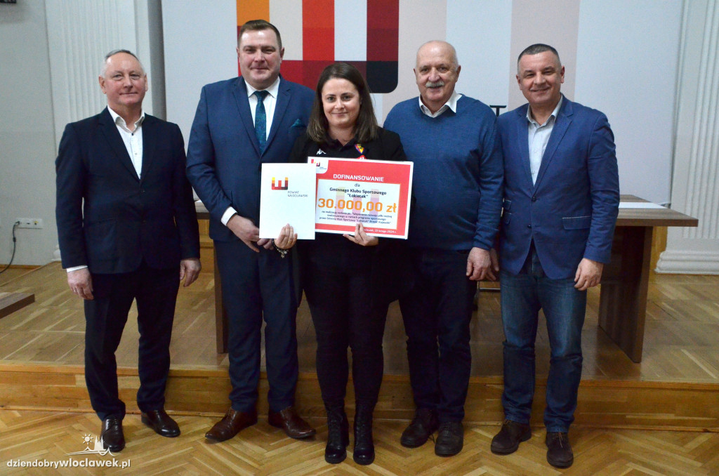 Vouchery dla klubów sportowych w powiecie