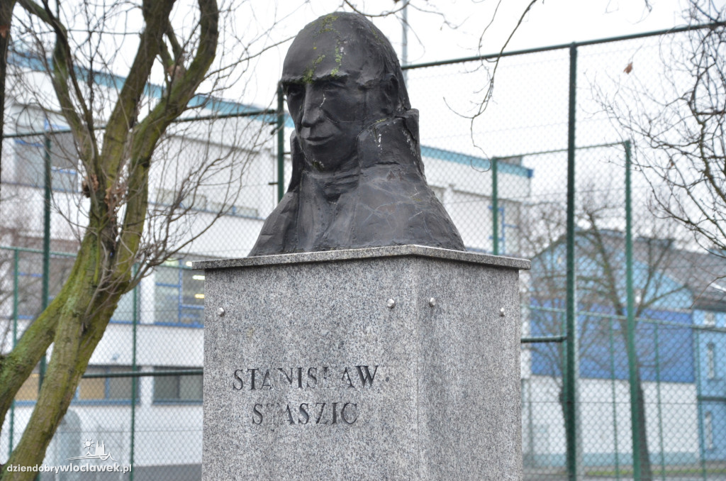 Plac Staszica po rewitalizacji