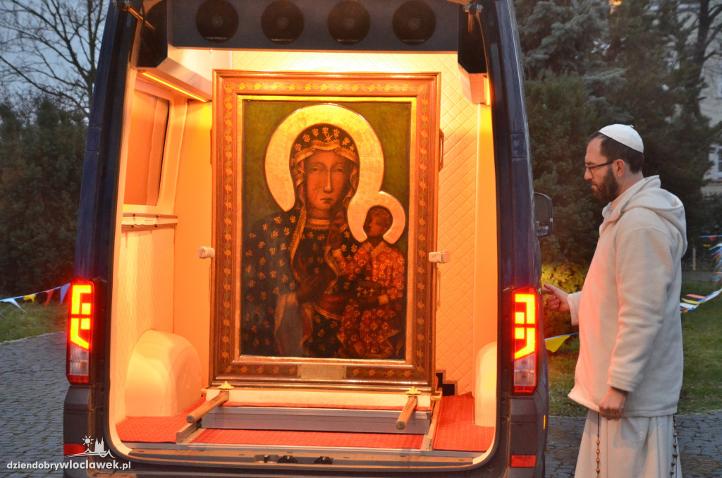 Nawiedzenie w Klasztorze Franciszkanów