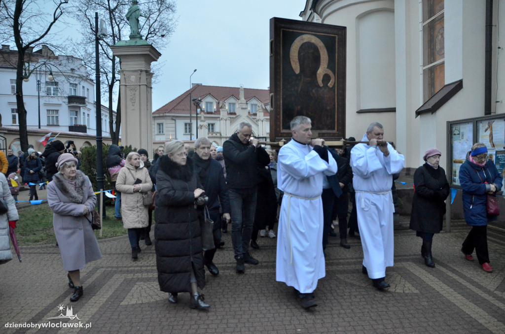 Nawiedzenie w Klasztorze Franciszkanów