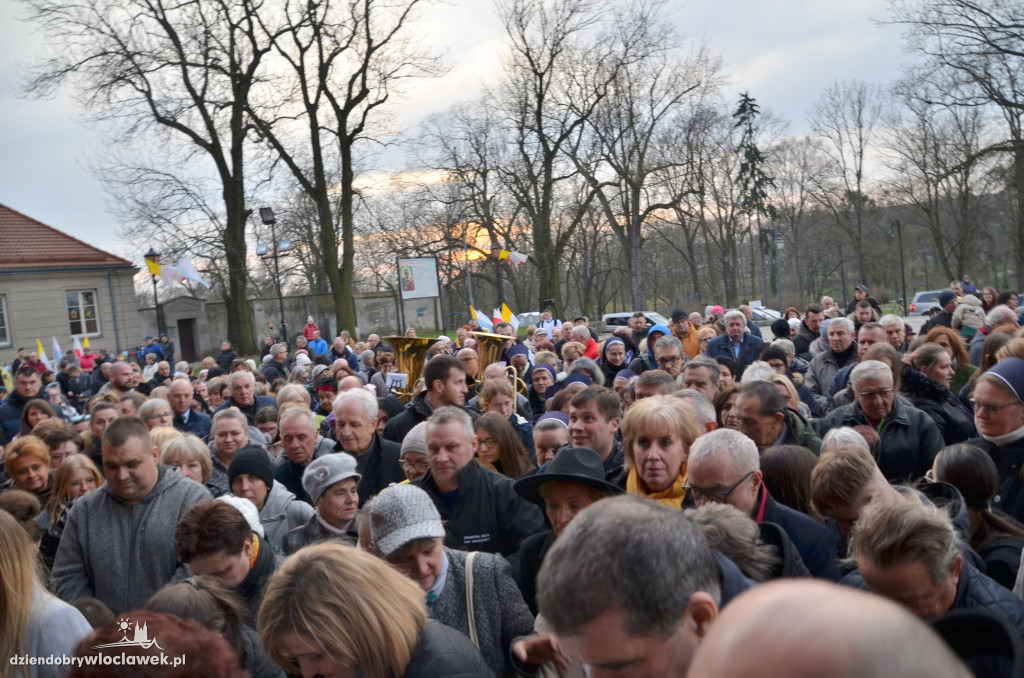 Kopia Ikony Jasnogórskiej dotarła do katedry