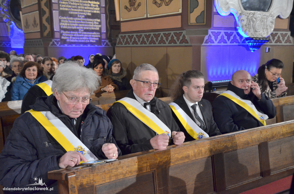 Prymas Polak i kardynał Nycz w katedrze