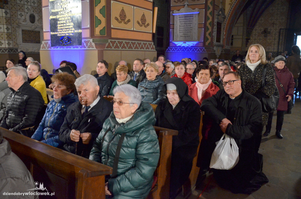 Prymas Polak i kardynał Nycz w katedrze