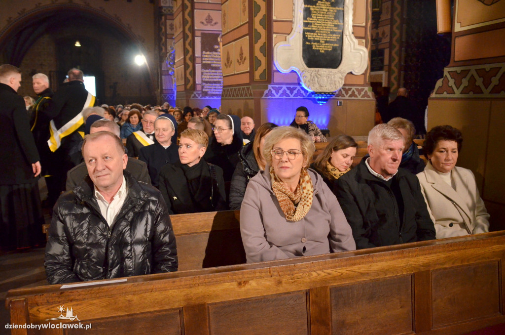 Prymas Polak i kardynał Nycz w katedrze