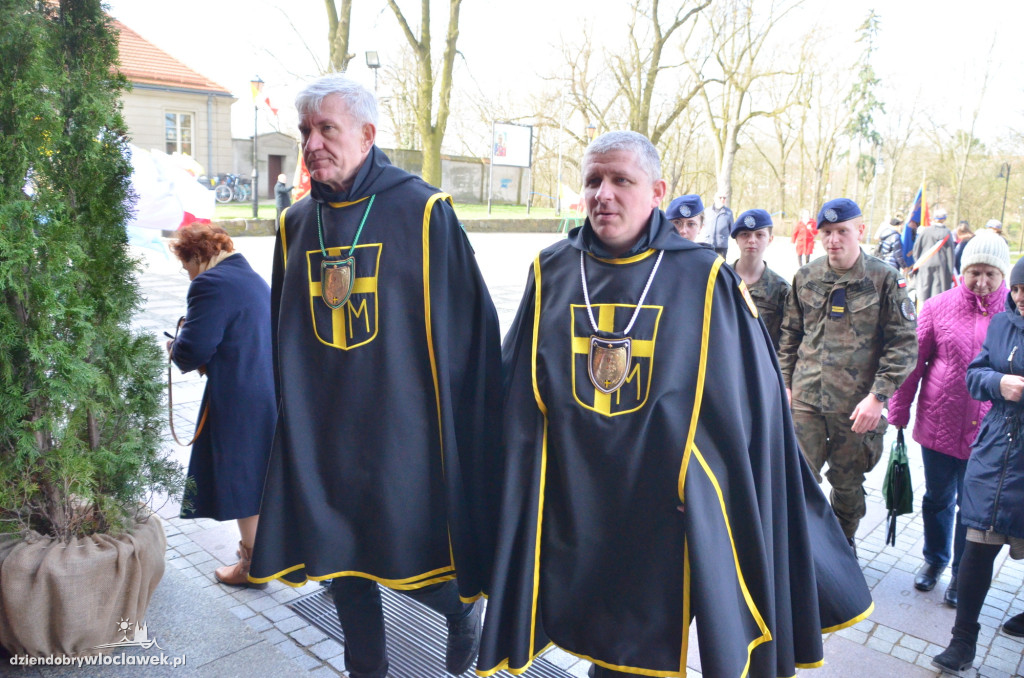 Prymas Polak i kardynał Nycz w katedrze